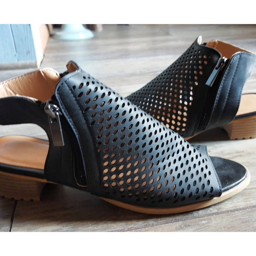 Peep Toe Perforated Booties Shooties